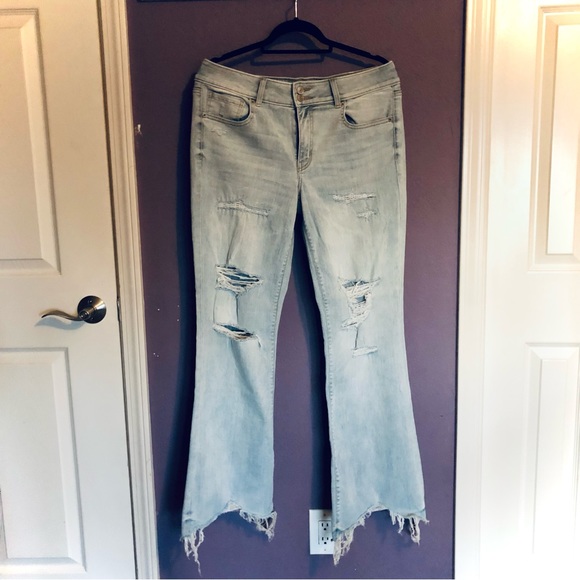 American Eagle AE Artist Flare Jean Size 14 Distressed Crushed Ice - Picture 5 of 12